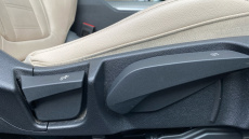 BMW 3 Series 330e M Sport 4dr Auto Saloon